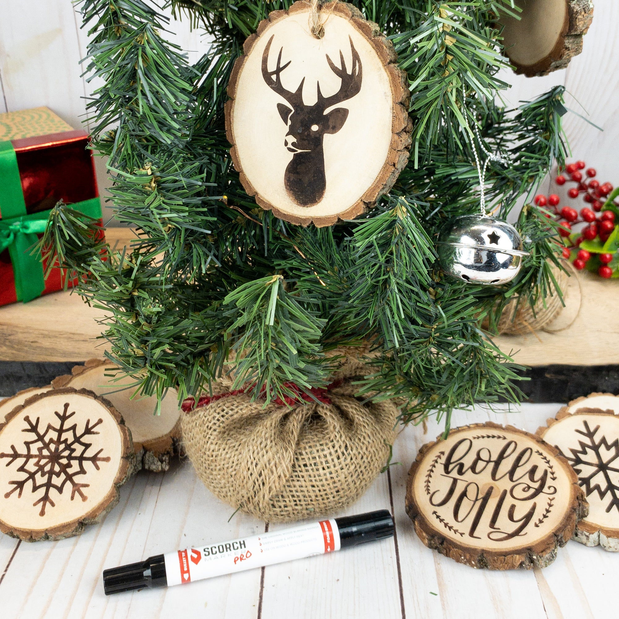 5 Fun Christmas Crafts to Make with Your Scorch Marker