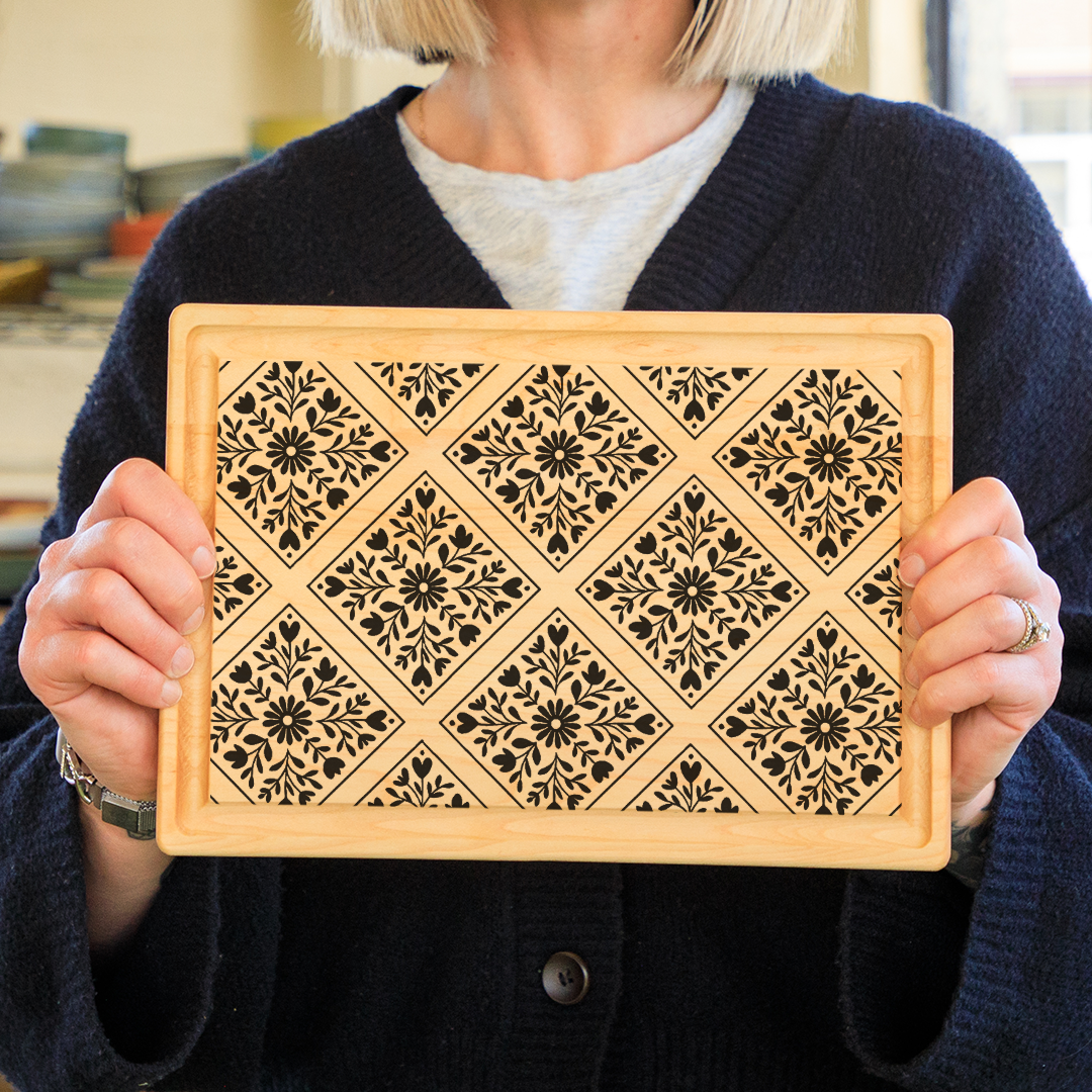 Heritage Flower Tiles Cutting Board Kit